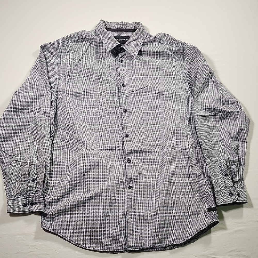 Jones New York Blue and White Casual Button Down Shirt